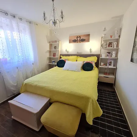 Apartment Apartment Rainbow Novi Vinodolski